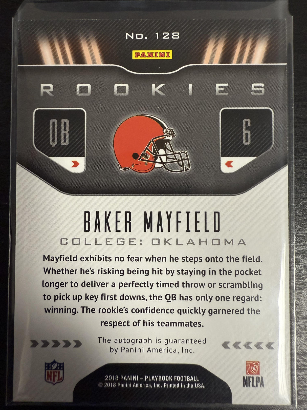 2018 Panini Playbook #128 Baker Mayfield Rookies Signatures Green #/25
