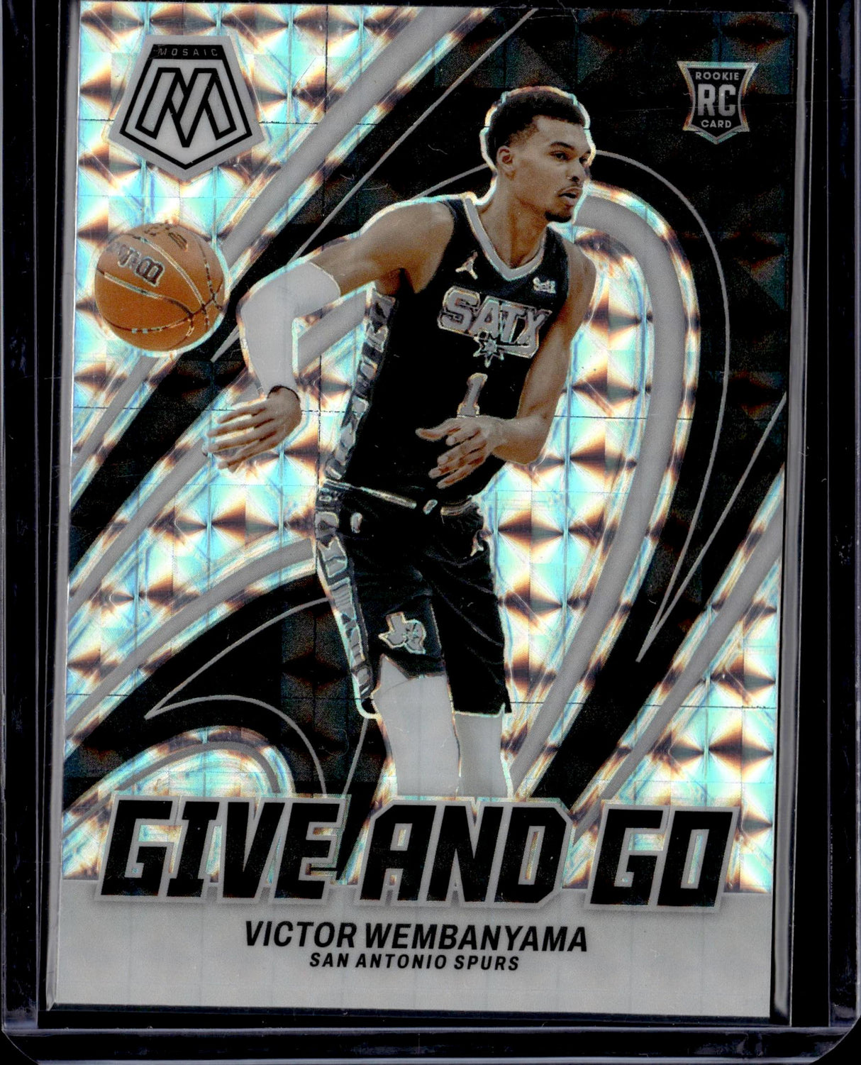 2023-24 Panini Mosaic #12 Victor Wembanyama Give and Go Mosaic