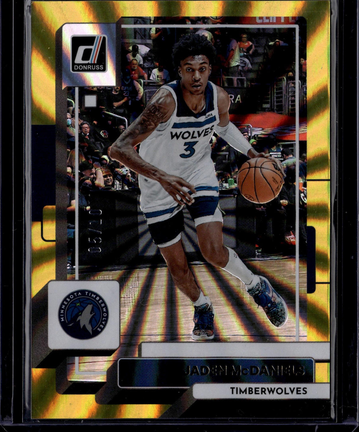 2022-23 Donruss #98 Jaden McDaniels Holo Laser Gold