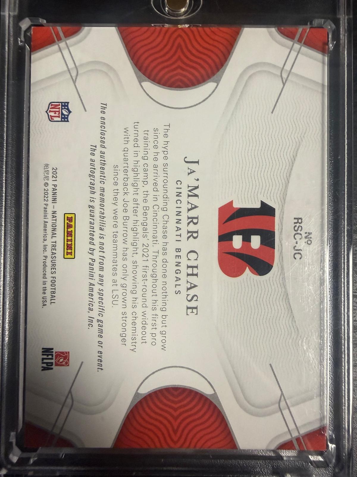 2021 Panini National Treasures Ja'Marr Chase Rookie NFL Gear Auto /25