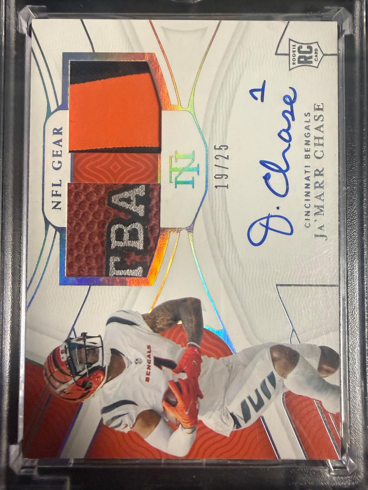 2021 Panini National Treasures Ja'Marr Chase Rookie NFL Gear Auto /25