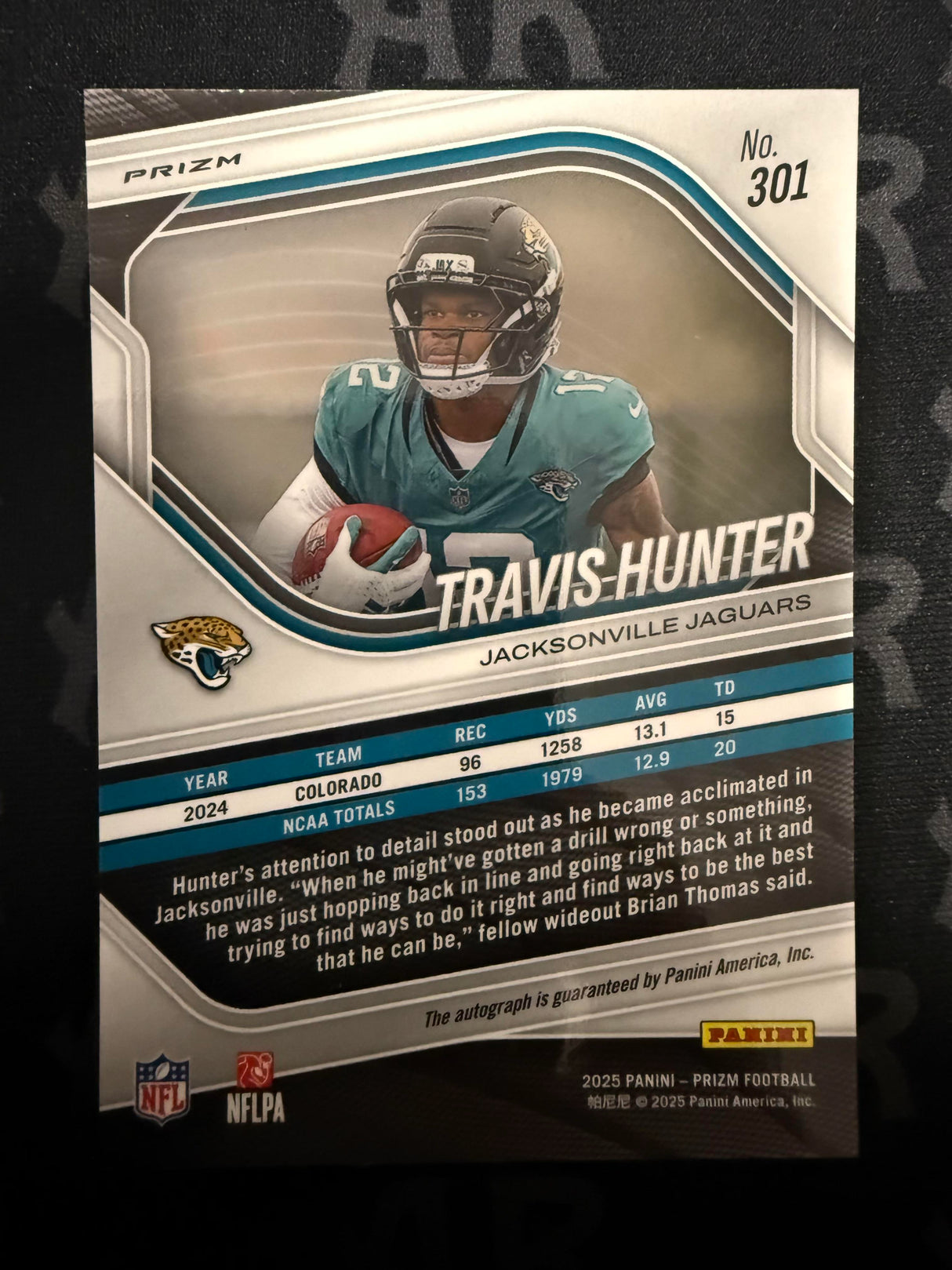 2025 Panini Prizm #301 Travis Hunter Prizm Rookie Autographs No Huddle