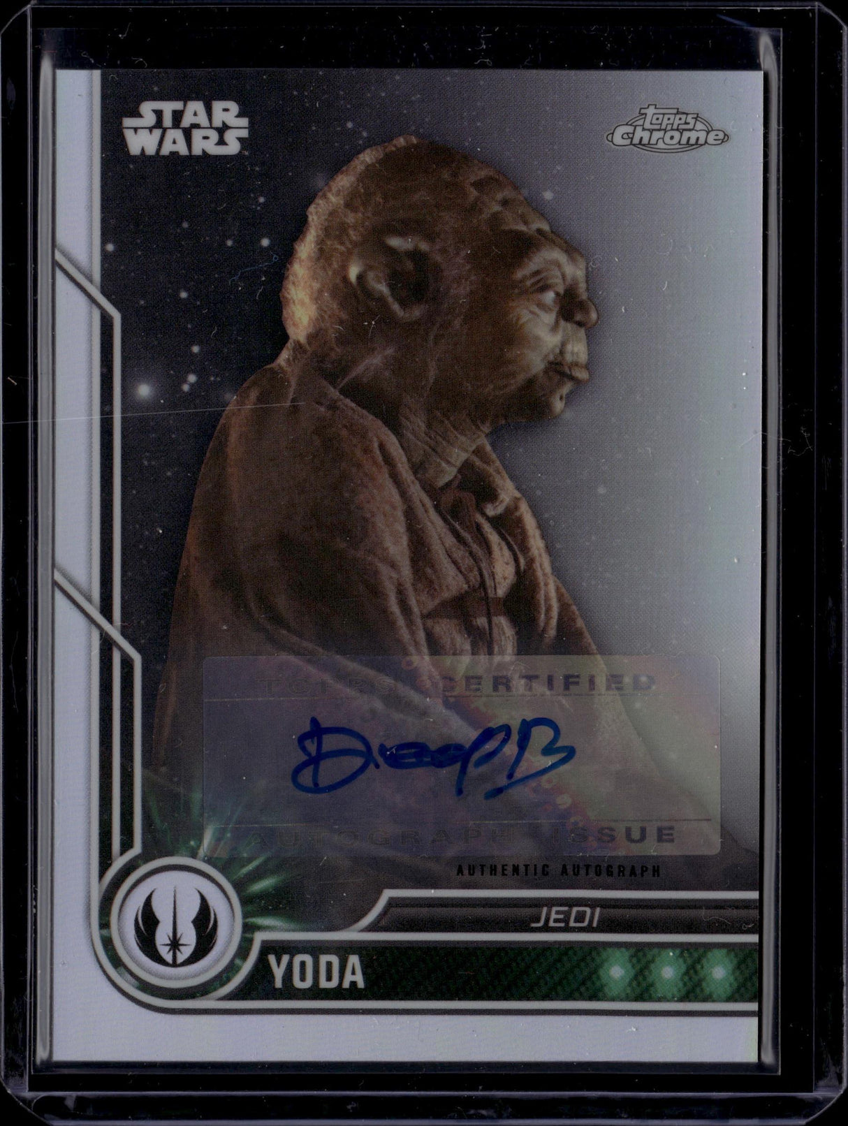 2023 Topps Chrome Star Wars Yoda Refractor Auto #51